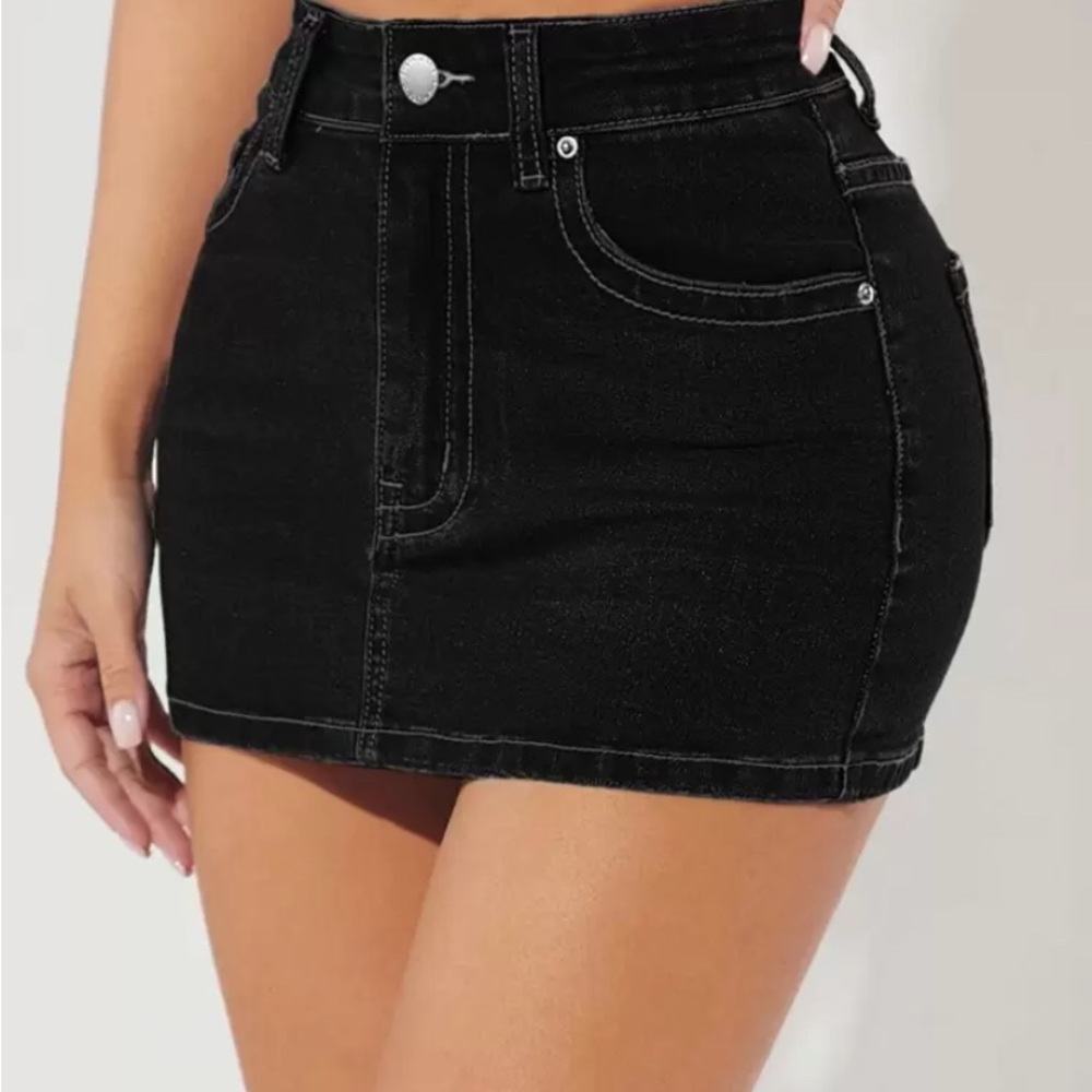 Women’s (petite small) bodycon jeanskirt